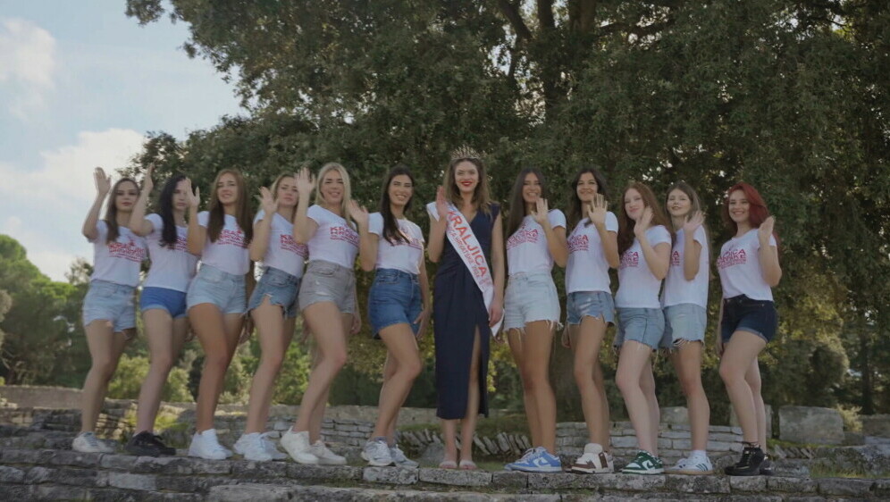 Kraljica Hrvatske - 3